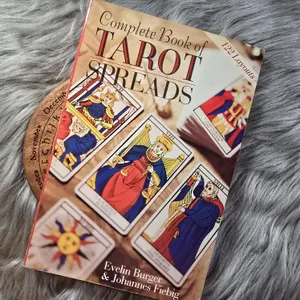 Complete book of Tarot Spreads by Evelin Burger& Johannes Fiebig